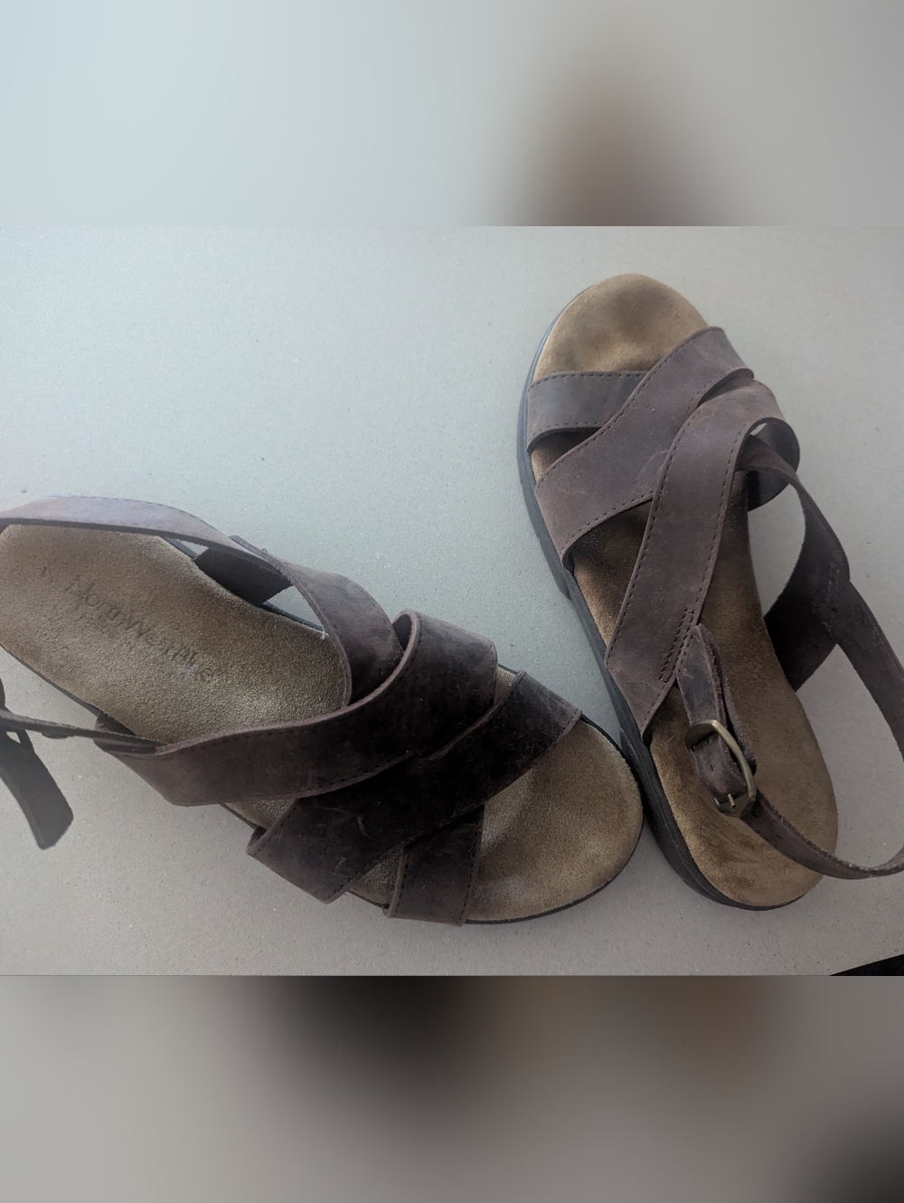 NortWest Blue Women’s Brown Leather Cross-Strap Sandals.